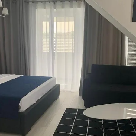 巴统Luxury 37-38 Floor公寓 外观 照片