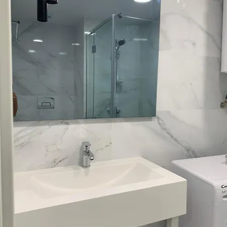 巴统Luxury 37-38 Floor公寓 外观 照片