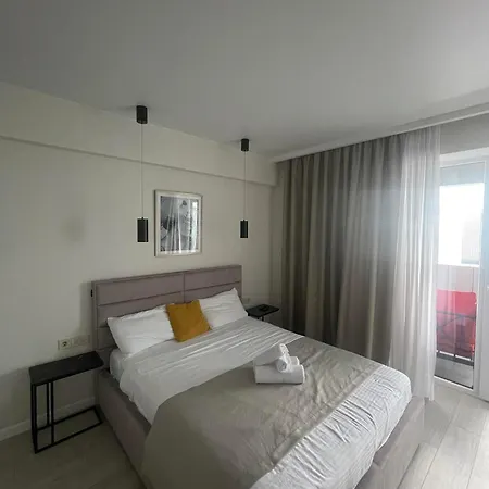 巴统Luxury 37-38 Floor公寓 外观 照片