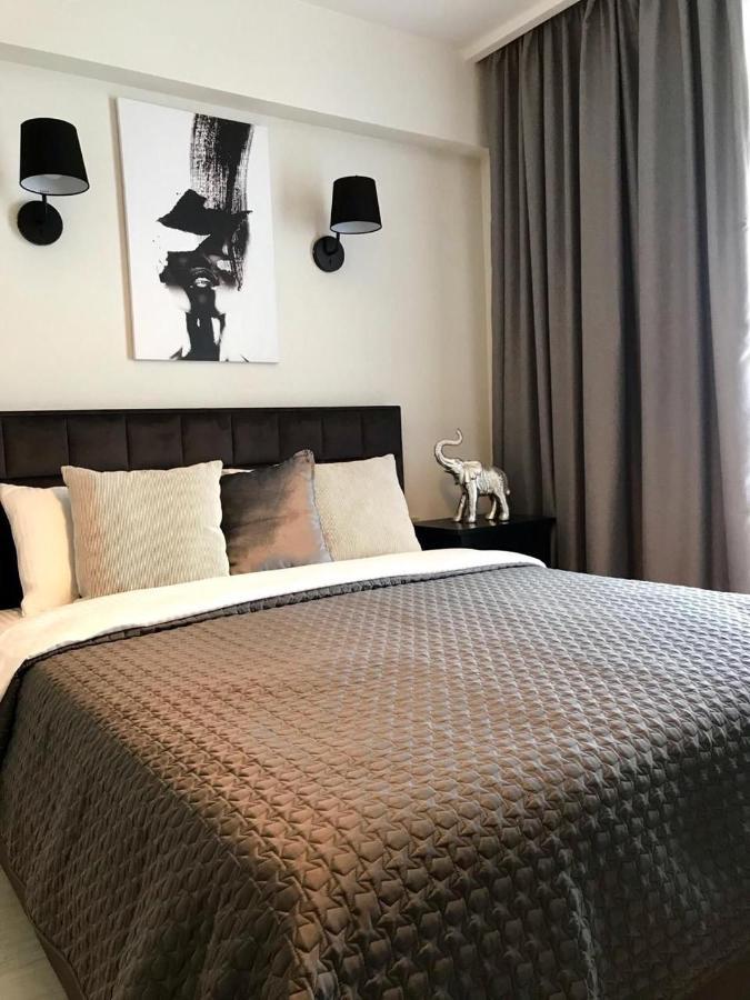 Luxury 37-38 Floor Apartment