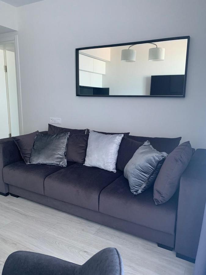 Luxury 37-38 Floor Apartment