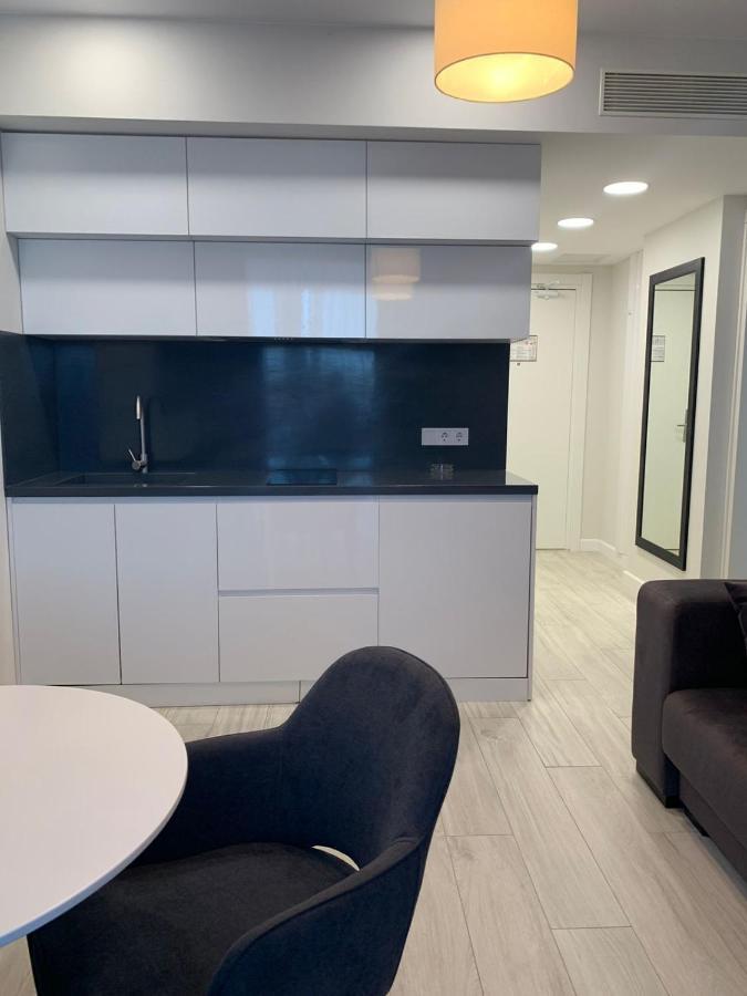 Luxury 37-38 Floor