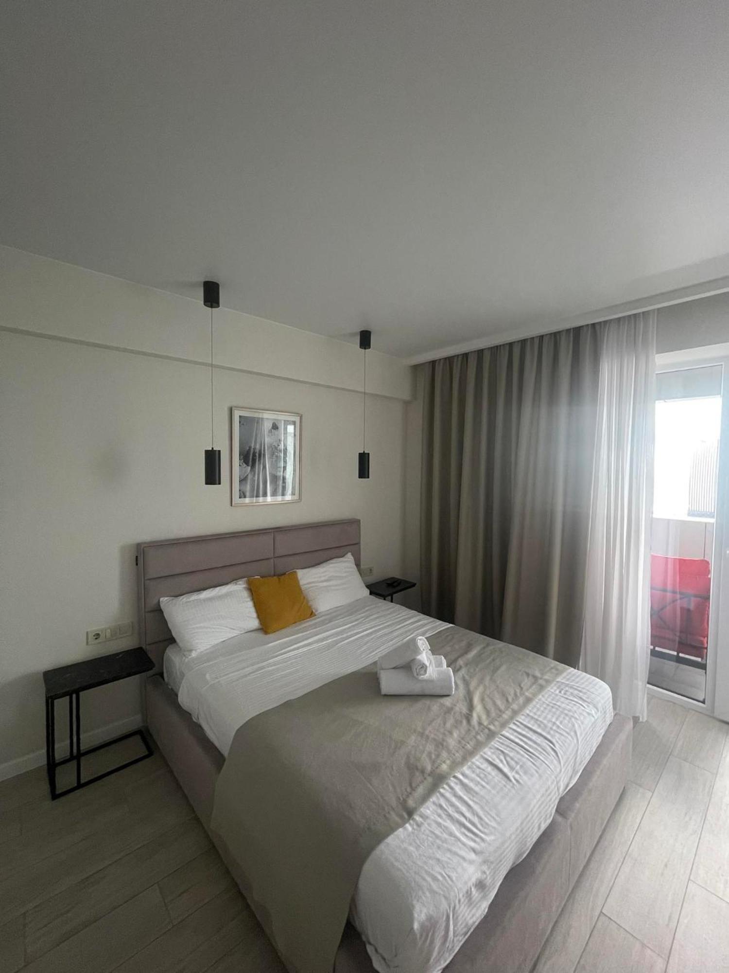 Apartment Luxury 37-38 Floor *